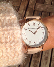 Charger l&#39;image dans la galerie, Gold Nude &amp; crystal
